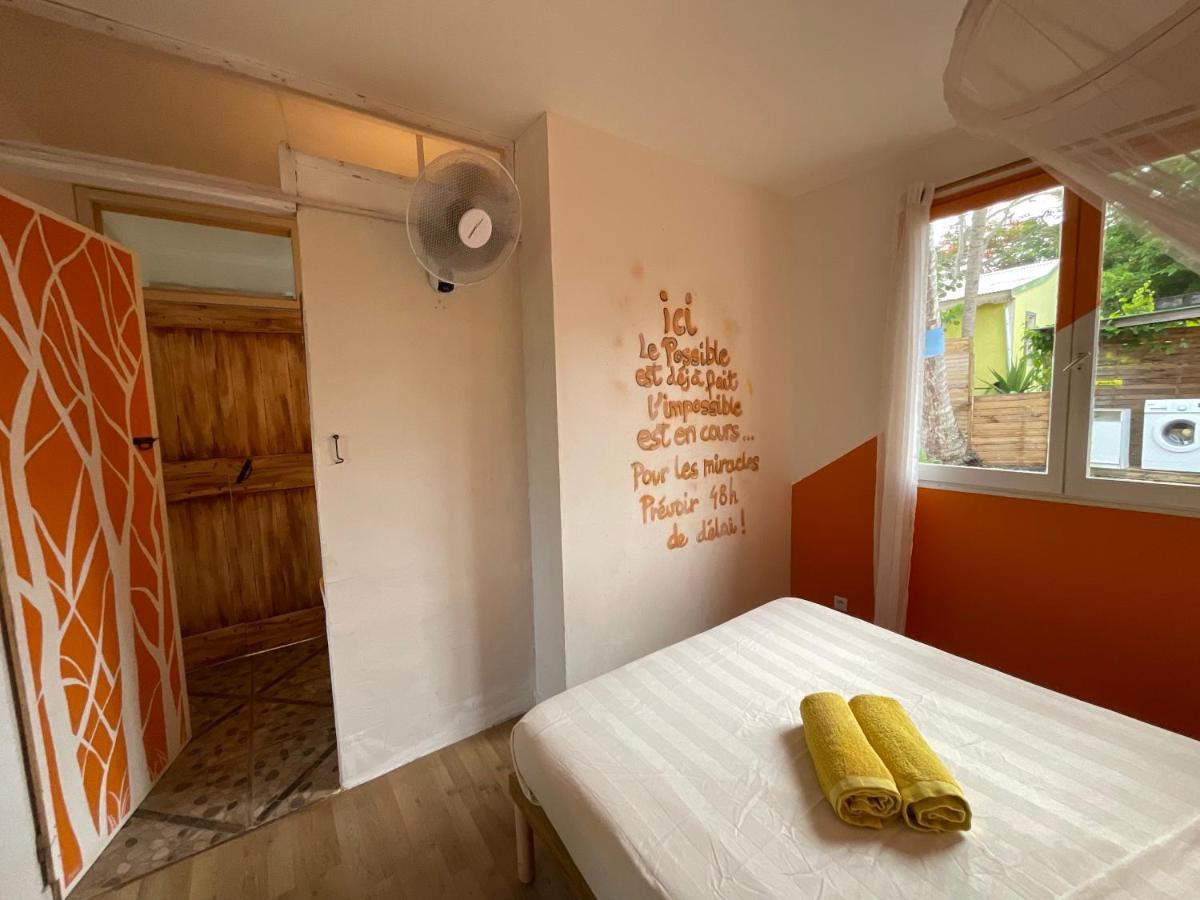 Вилла Bungalows Les Vagues Abondes Сент-Анн Экстерьер фото